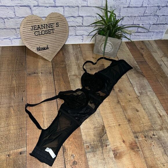 Cacique Velvet-Trim Unlined Balconette Bra 42D - Picture 7 of 9